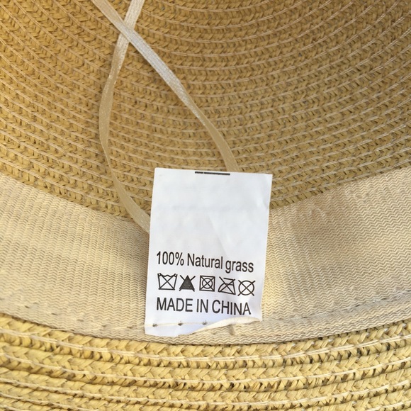 Straw Hat - Picture 4 of 4